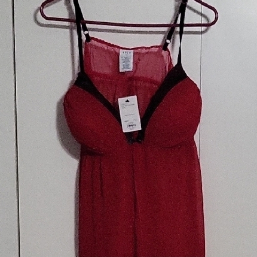 Apt. 9 Red and Black Lingerie Set